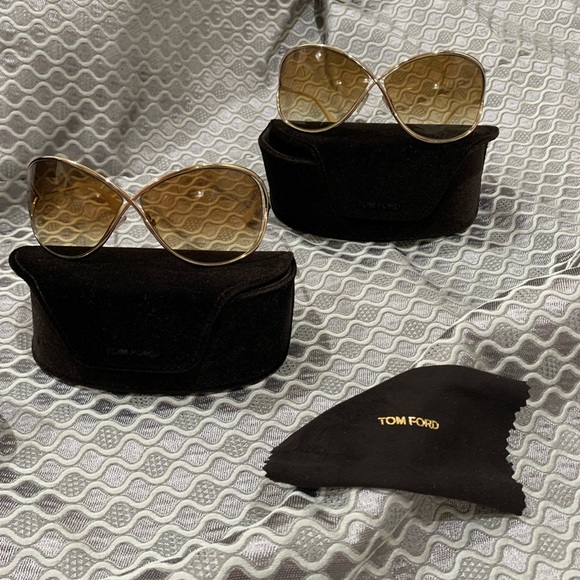 Gently used Tom ford Sunglasses - Picture 4 of 9